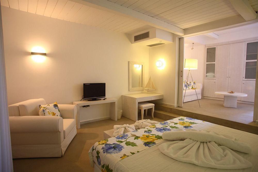 Koufonisia Hotel & Resort Exterior photo